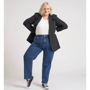 Etta High Rise Straight Jeans in Aged Indigo